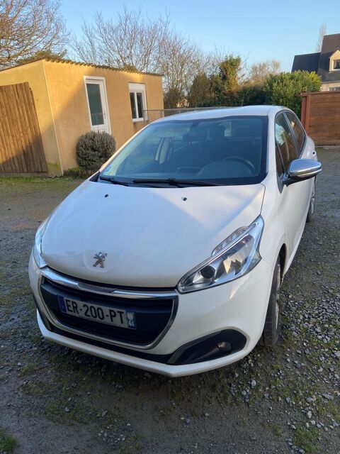 Peugeot 208 1.6 BlueHDi 100ch S&S BVM5 Allure Bu
