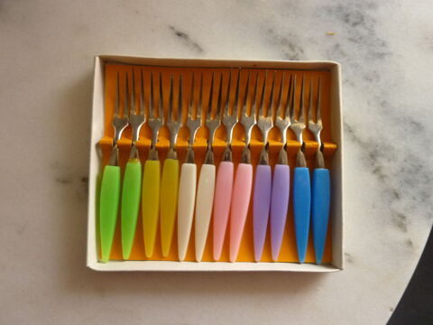 12 fourchettes à 2 dents 12 Tassin-la-Demi-Lune (69)