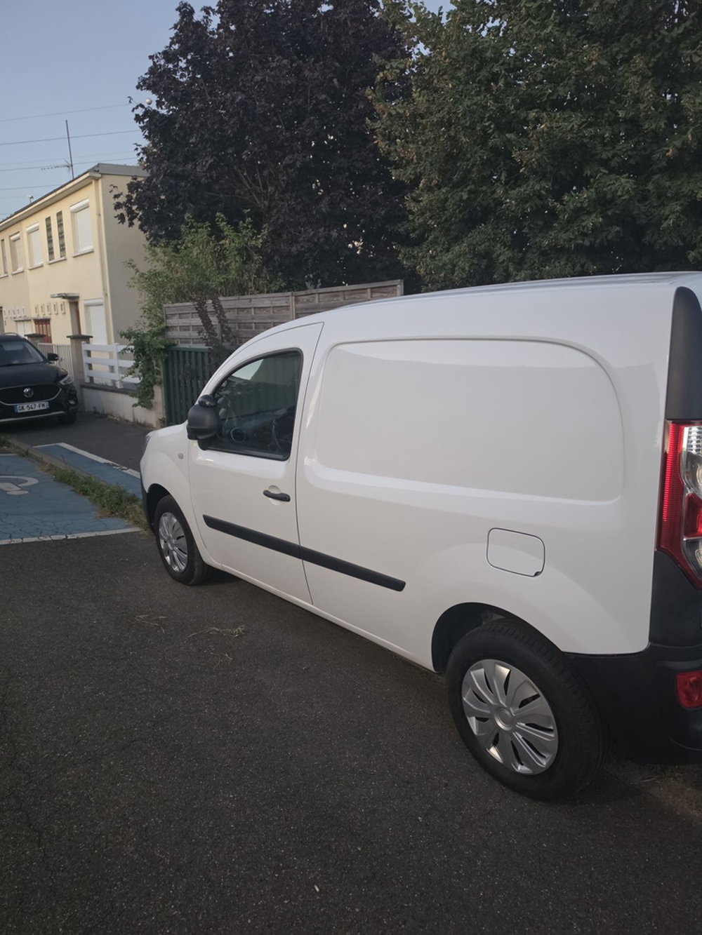 Kangoo Express KANGOO EXPRESS BLUE DCI 95 EXTRA R-LINK 2020 occasion 94550 Chevilly-Larue