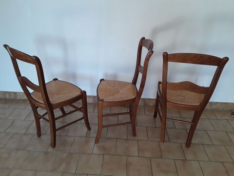 6 chaises 
140 Le Plessis-Grammoire (49)