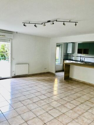  Appartement � vendre 4 pi�ces 93 m�