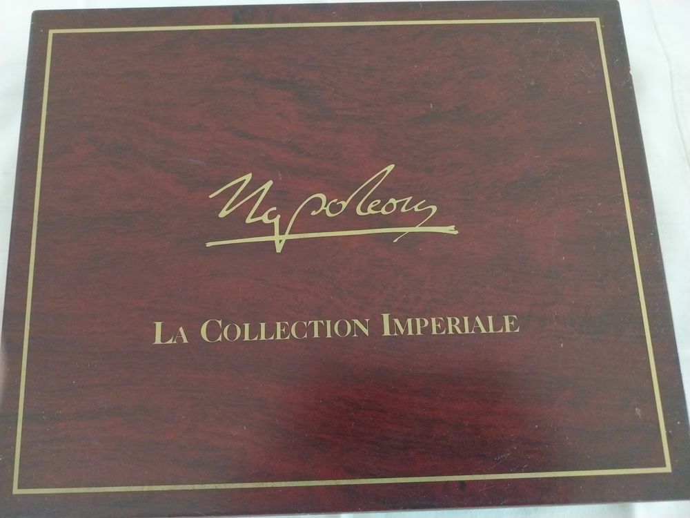 tr&egrave;s belle collection de m&eacute;dailles monnaie de Paris 