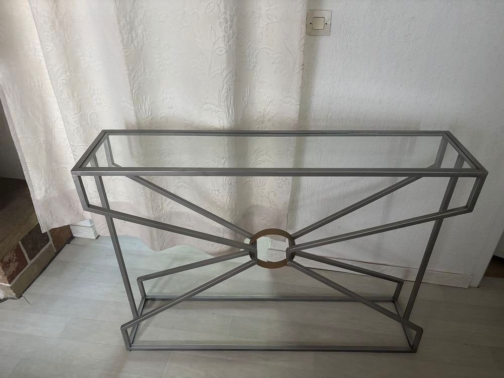 Table d'entr&eacute;e Meubles
