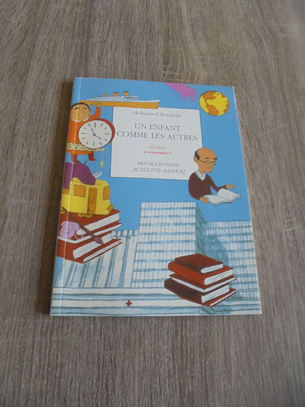 Un enfant comme les autres (106) Livres et BD