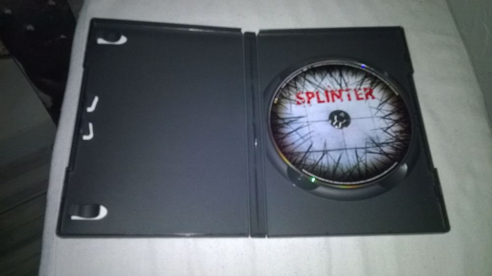 DVD Splinter 
2009
Excellent etat
En Fran&ccedil;ais
+bonus
Pri DVD et blu-ray