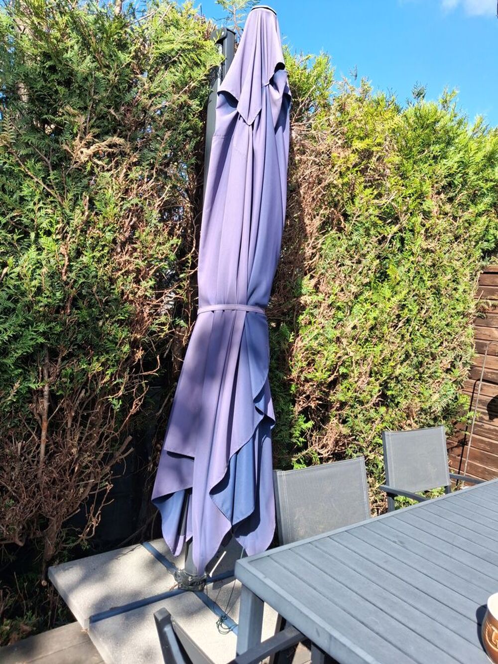 Parasol d&eacute;port&eacute; Jardin