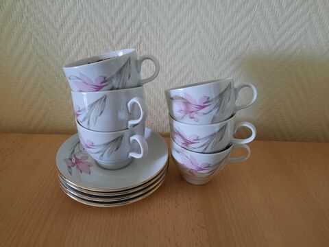 6 TASSES Porcelaine 10 Perpignan (66)