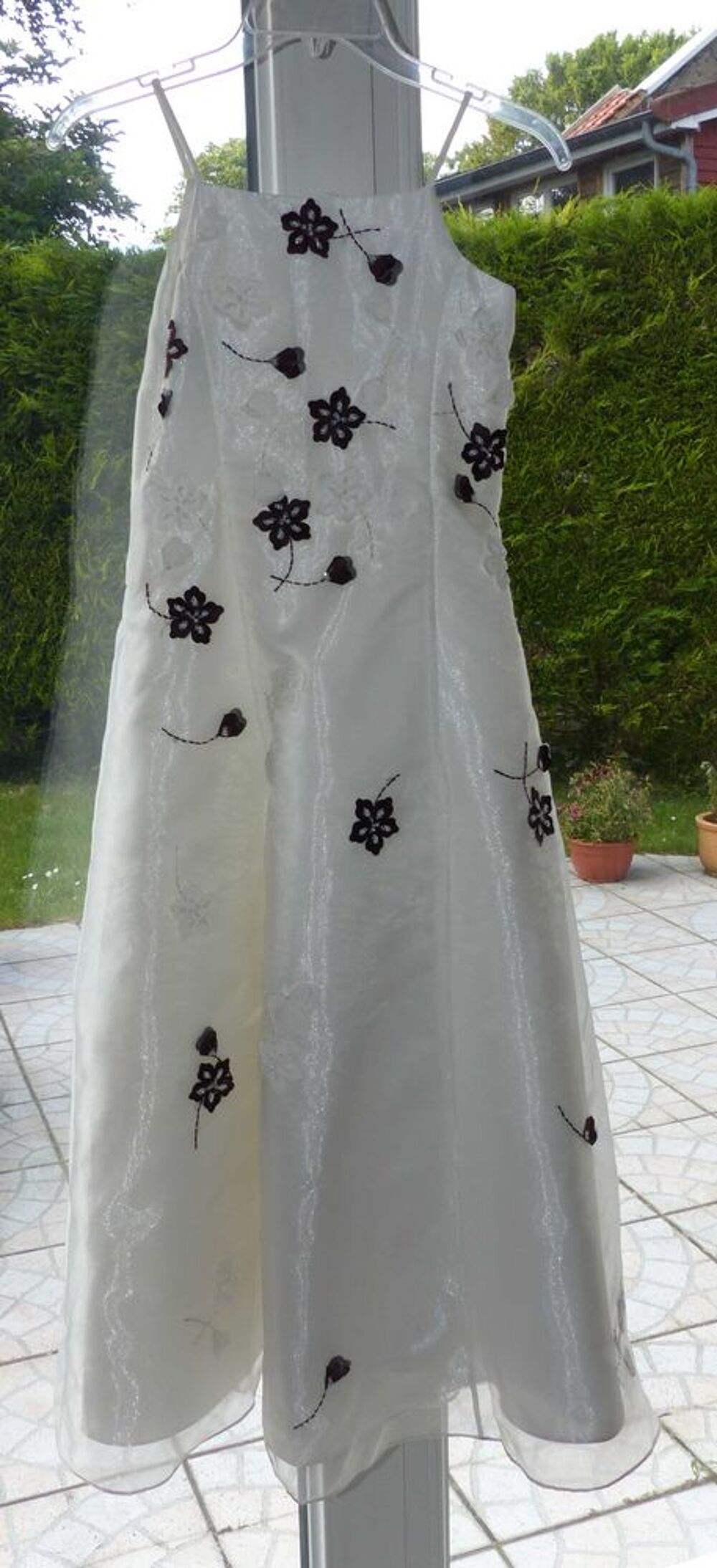 Robe + Bol&eacute;ro Vêtements enfants