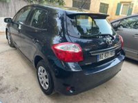 Auris 90 D-4D FAP 110 g/km Active 2011 occasion 13600 La Ciotat