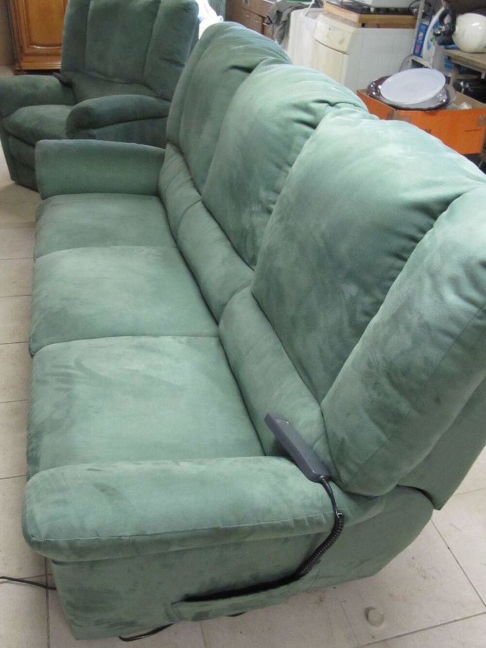 canap&eacute; et fauteuil relax electrique Meubles