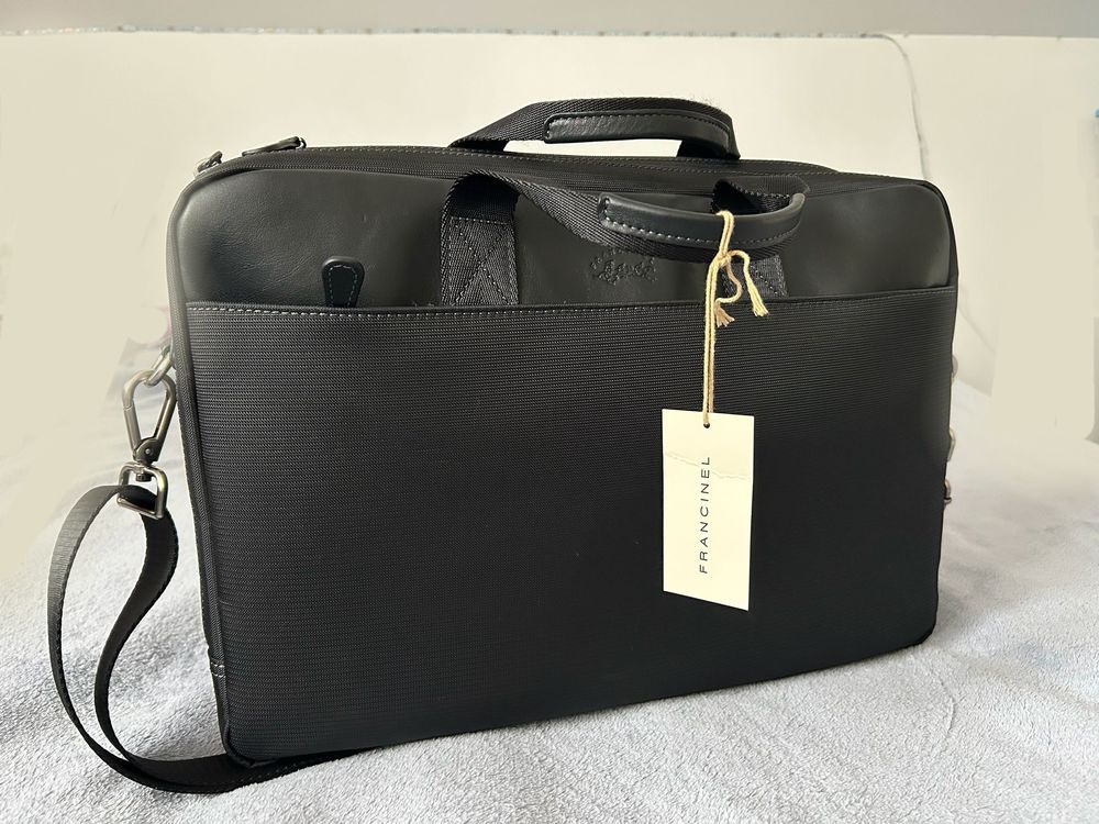 GRANDE Mallette/Sacoche RIGIDE et NEUVE avec nbx rangements Maroquinerie