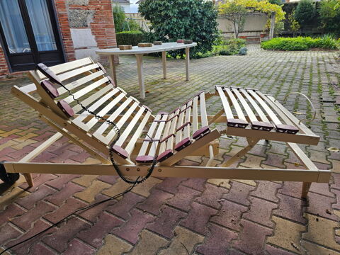 Sommier �lectrique avec commande couleur �cru, bon �tat  200 Castelsarrasin (82)