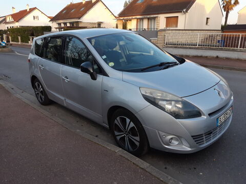 Renault Grand Scénic III dCi 130 FAP Bose Euro 5 5 pl 2011 occasion Franconville 95130