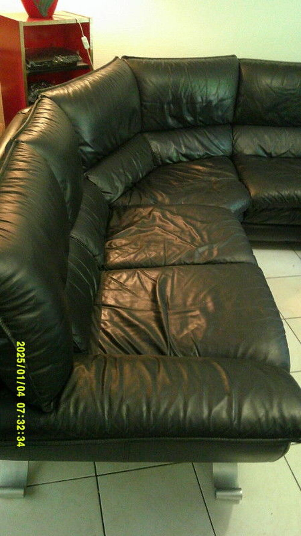  canap&eacute; d angle 4m en cuir noir Meubles