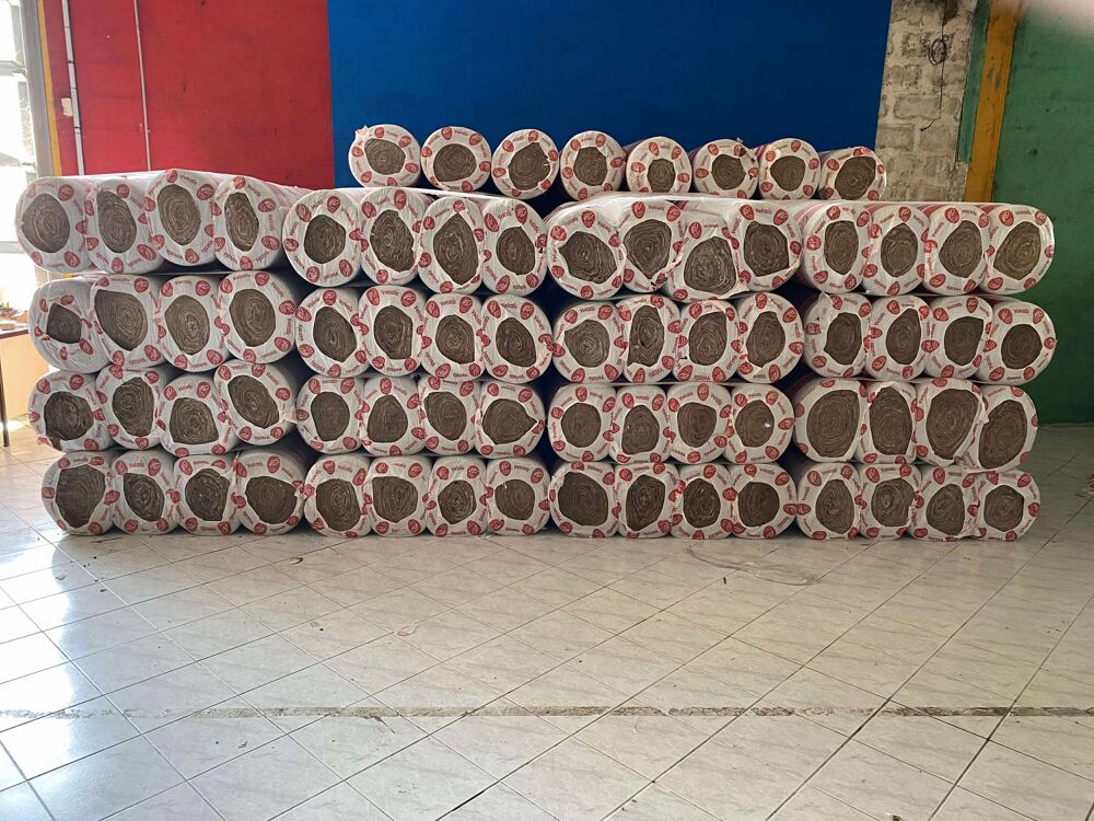 Laine Min&eacute;rale en Rouleau Bricolage
