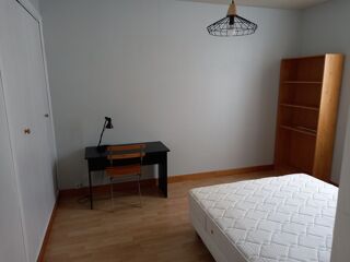  Appartement à louer 2 pièces 42 m²