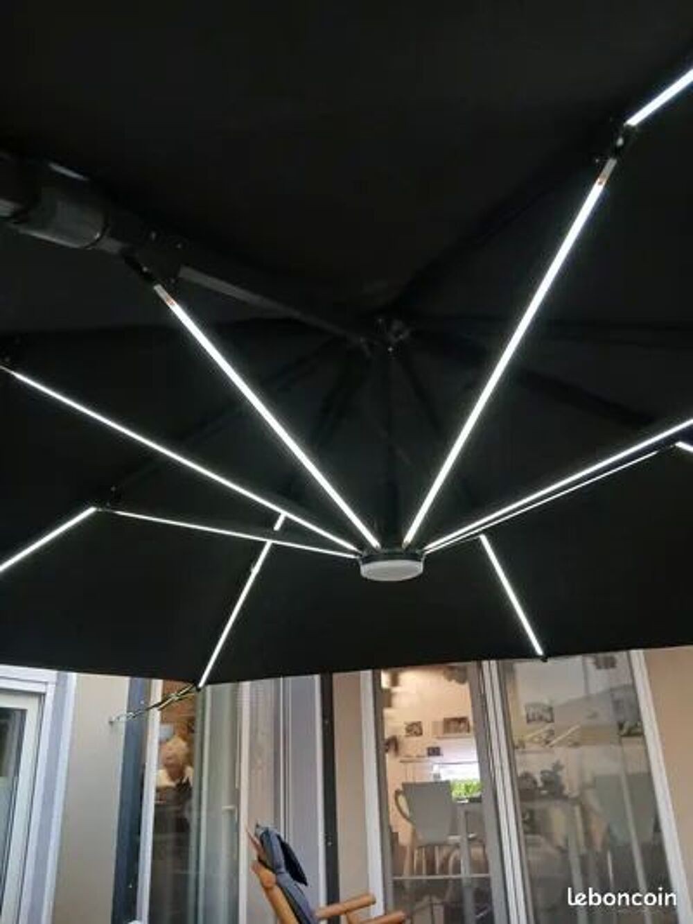 Parasol 3x3 d&eacute;port&eacute; et inclinable &eacute;quip&eacute; &eacute;clairage led Jardin
