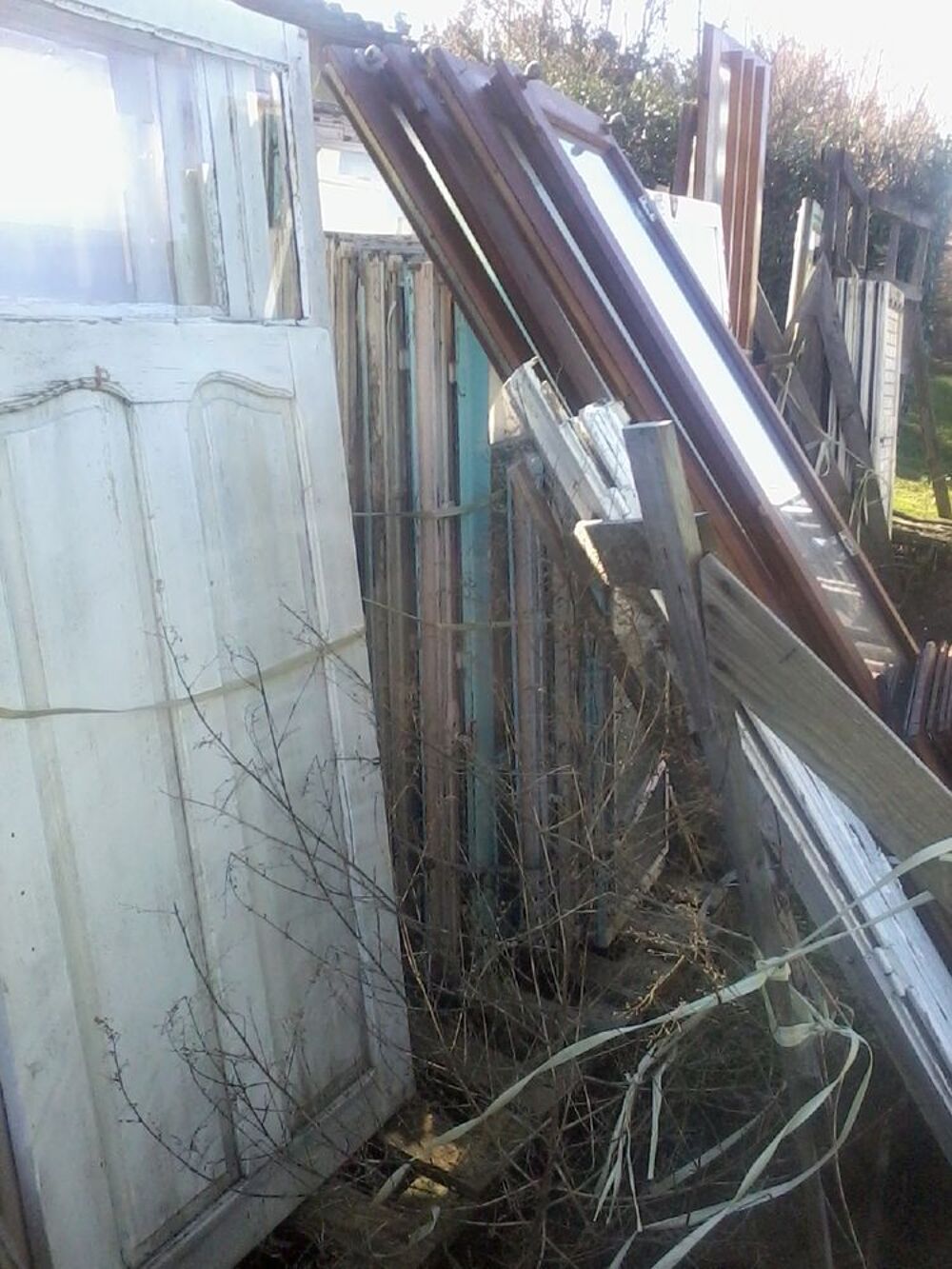 Lot de porte d entr&eacute;e et fen&ecirc;tre Bricolage