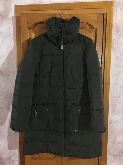 Doudoune femme en plumes   Yessica - C&A   30 Saleilles (66)