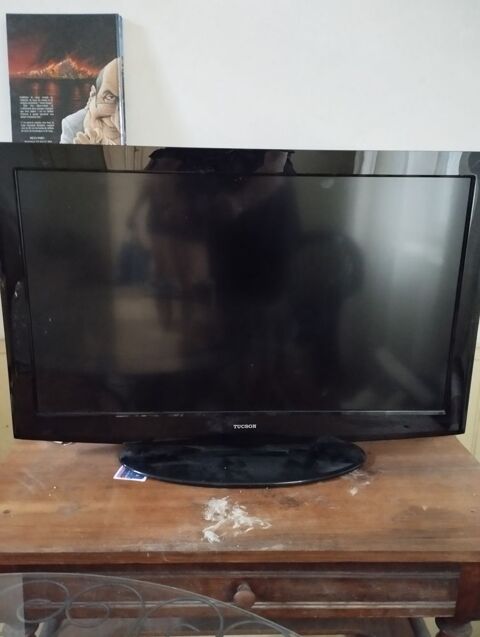 tv écran plat 80 cm Angers (49)