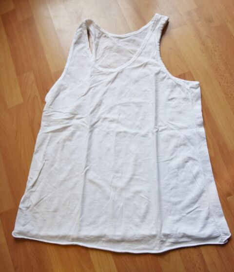 D�bardeur blanc. Taille 42/44. Tr�s bon �tat. 2 Gujan-Mestras (33)