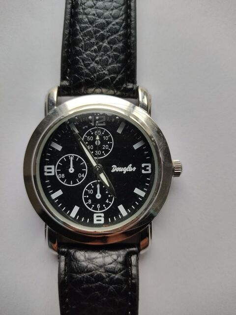 Montre très bon état 20 Soullans (85)
