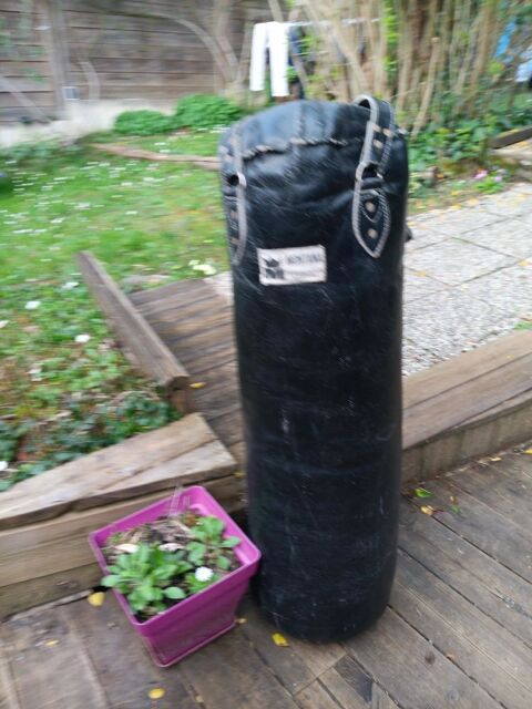 Sac de frappe boxe 20 Vlizy-Villacoublay (78)