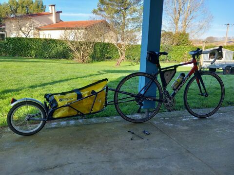 remorque mono roue v�lo route Bob Yak  200 Sainte-Foy-d'Aigrefeuille (31)