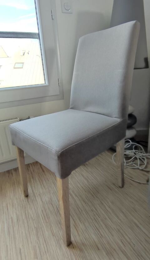 Table repas + 6 chaises de salle  manger 0 Nantes (44)