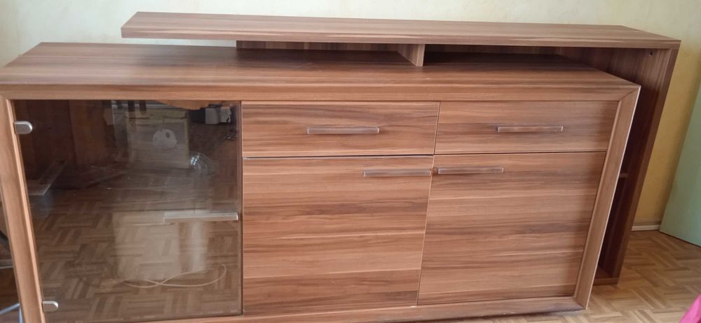 cause d&eacute;m&eacute;nagement living bas bois solide salle &agrave; manger 3 portes 2 tiroirs dimensions longueur 200cm hauteur 90cm largeur 55cm &agrave; r&eacute;cup&eacute;rer Meubles