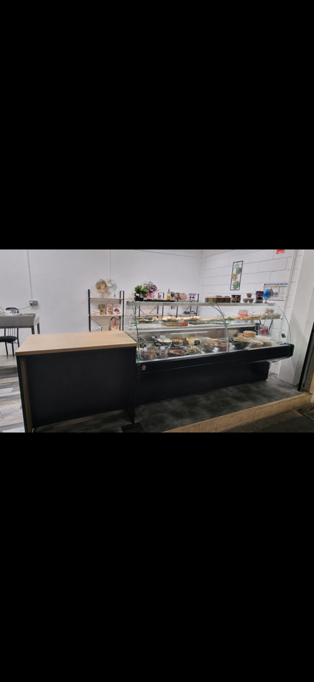   Comptoir vitrine réfrigéré Diamond ML25/B5-VV/R2 