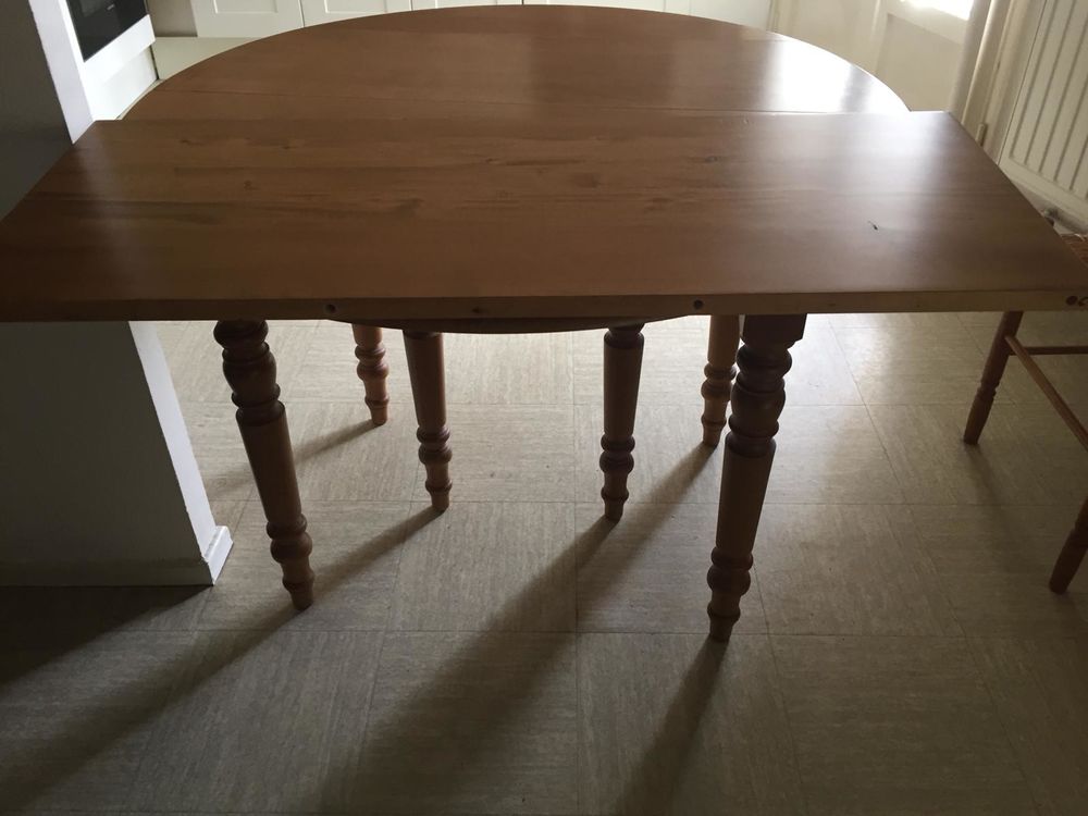 Table ronde + rallonge Meubles
