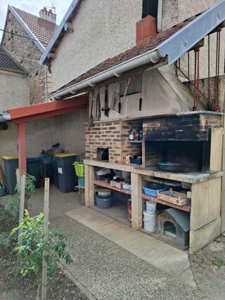 Vente Maison maison avec 2 appartements de 214 m2 vue sur la Saône Vereux