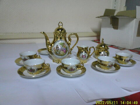 Tr�s Beau  Service  �  Caf� 70 Nontron (24)