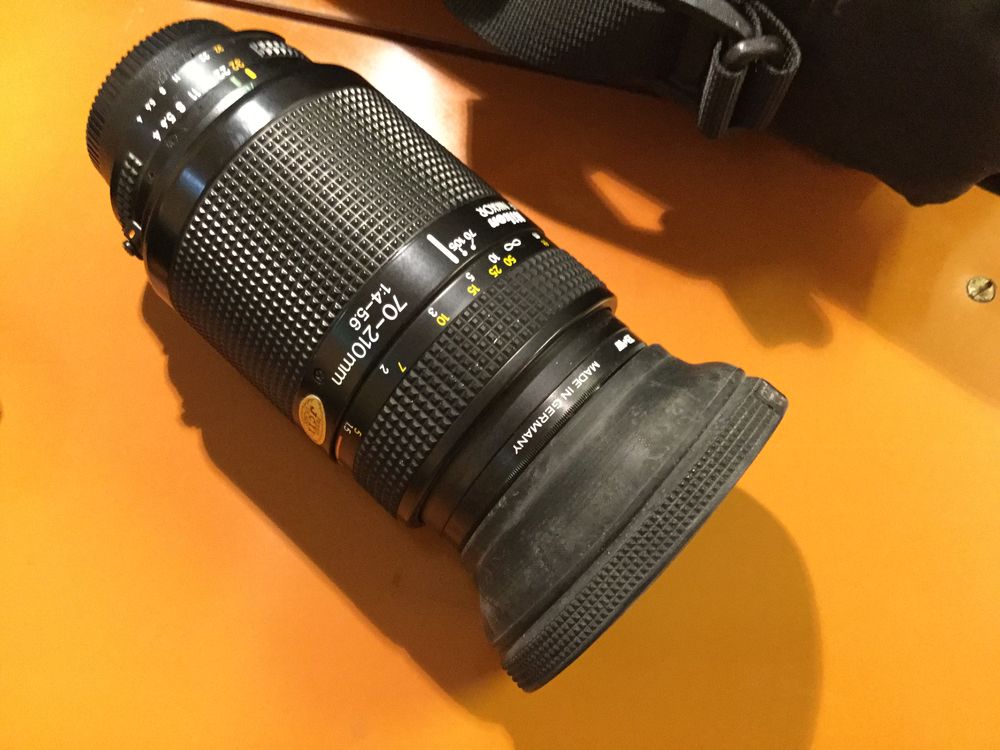 TELE OBJECTIF NIKON
AF HIKKOR 70-210 mm Photos/Video/TV