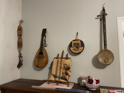 instruments de musique d'ici et d'ailleurs 40 La Neuville-au-Pont (51)