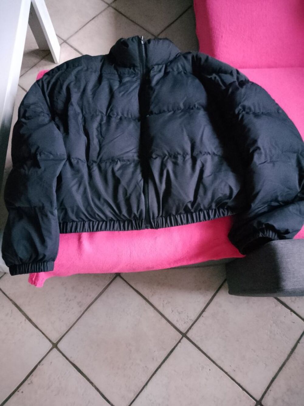 DOUDOUNE FEMME &eacute;paisse TOUTE NEUVE Vêtements