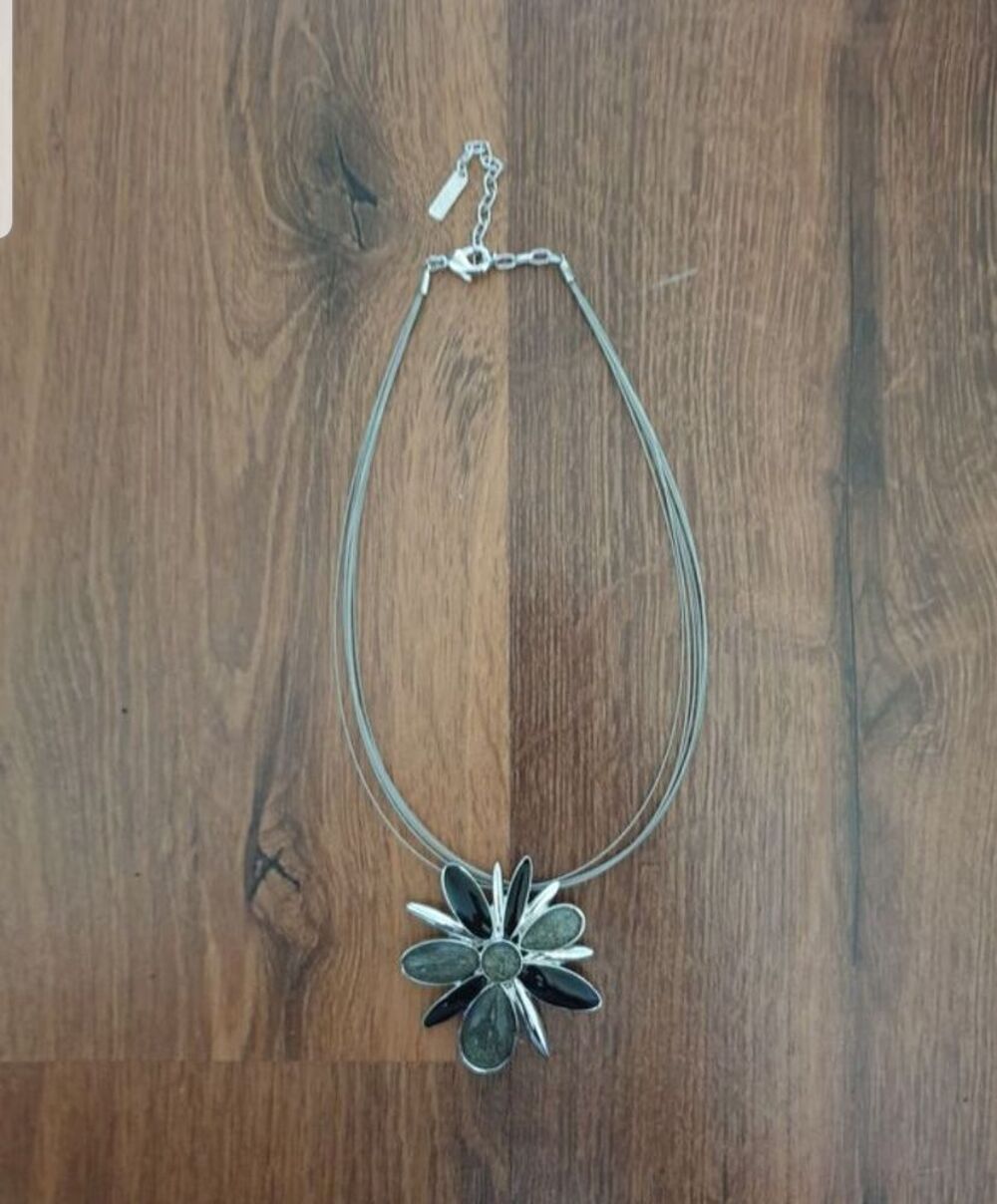 Collier femme Bijoux et montres