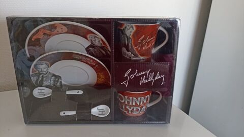 tte  tte 2 tasses et 2 sous tasses + cuillres
60 Rambouillet (78)