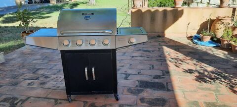  Meuble Barbecue  gaz. 300 Aix-en-Provence (13)