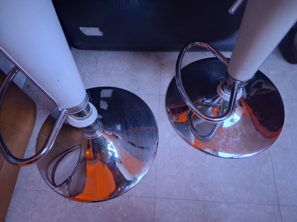 Lot de tabourets de bar blancs Meubles