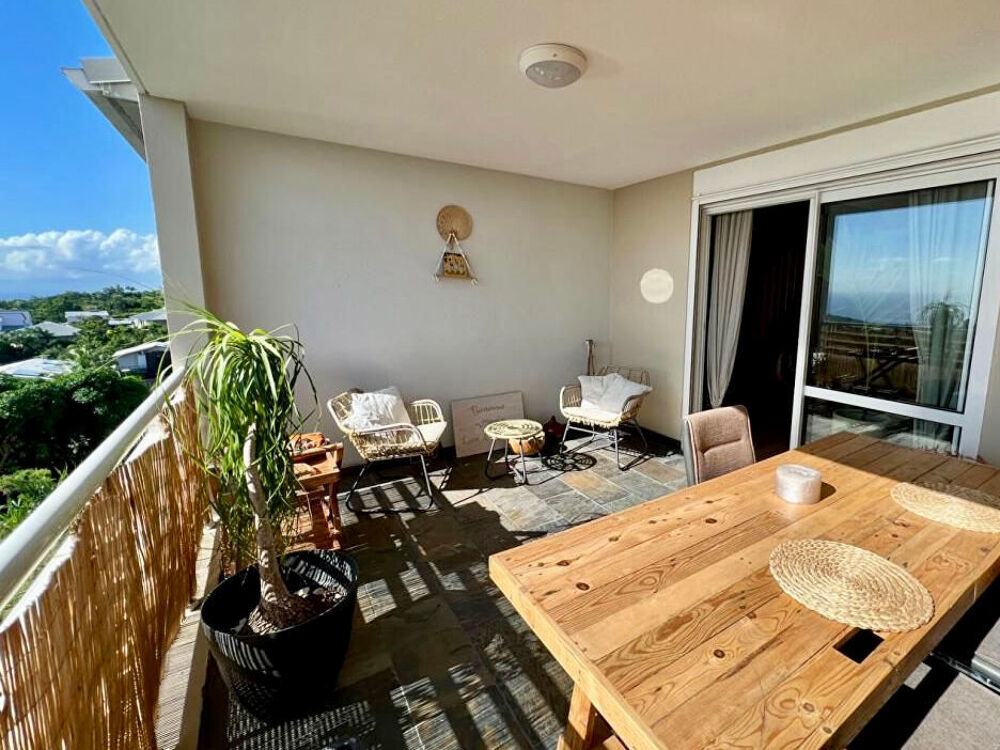 Vente Appartement ORPI - Saint Gilles Les Hauts Appt Duplex 4 pièce(s) 95.53 m2 VUE MER Saint-gilles les hauts