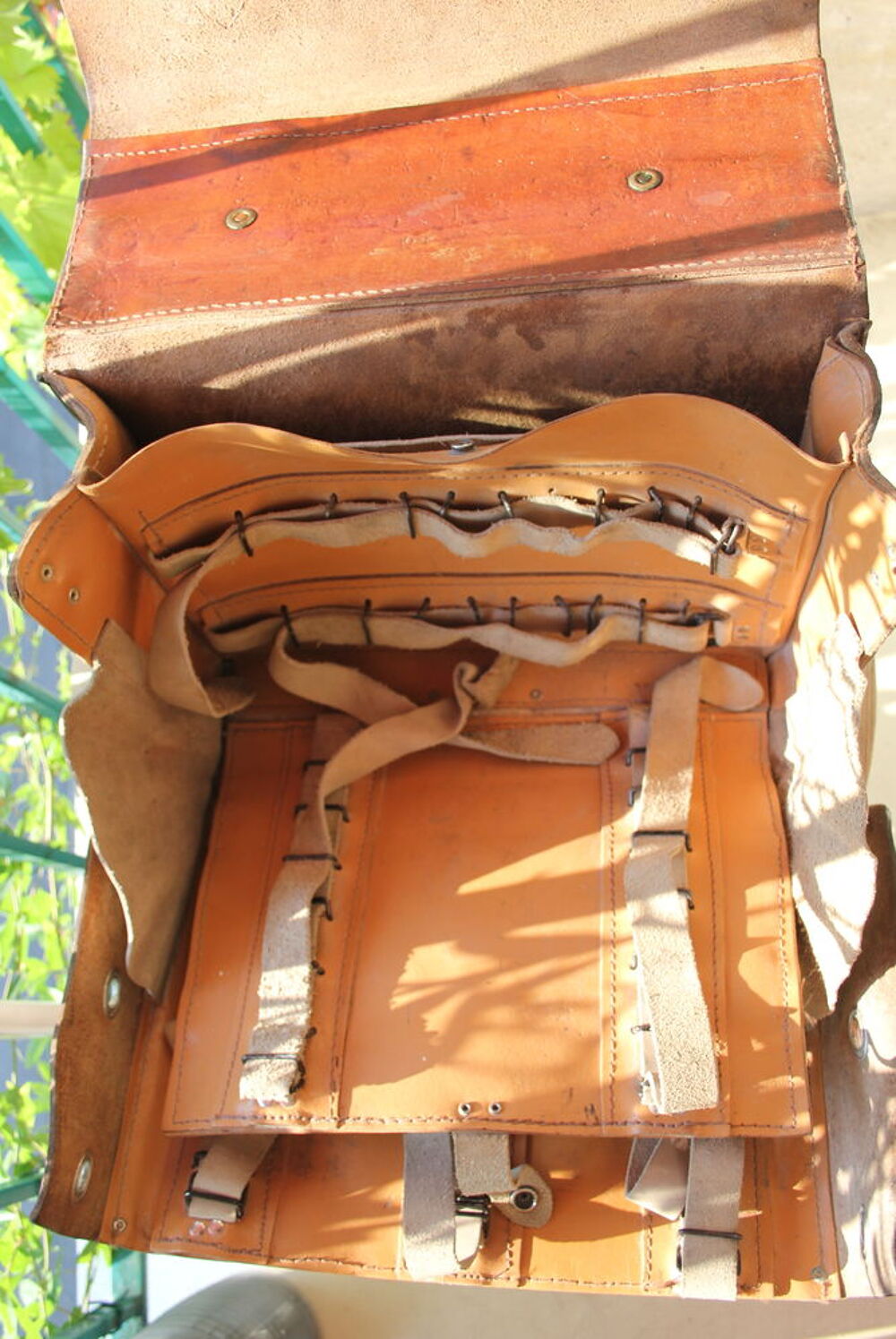 Valise de postier PTT en cuir &eacute;pais 1920 