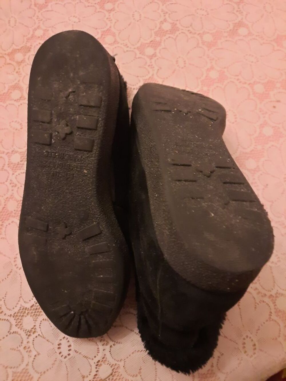 Bottines noires fourr&eacute;es Chaussures