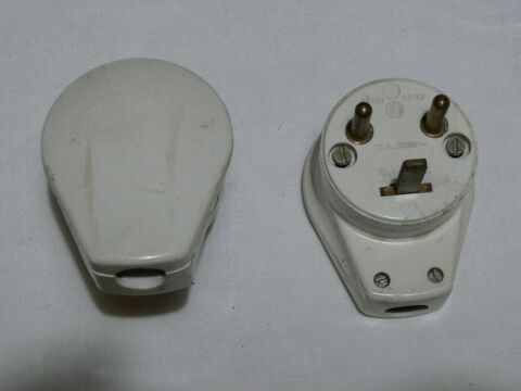 fiches Legrand 11 Plougoumelen (56)