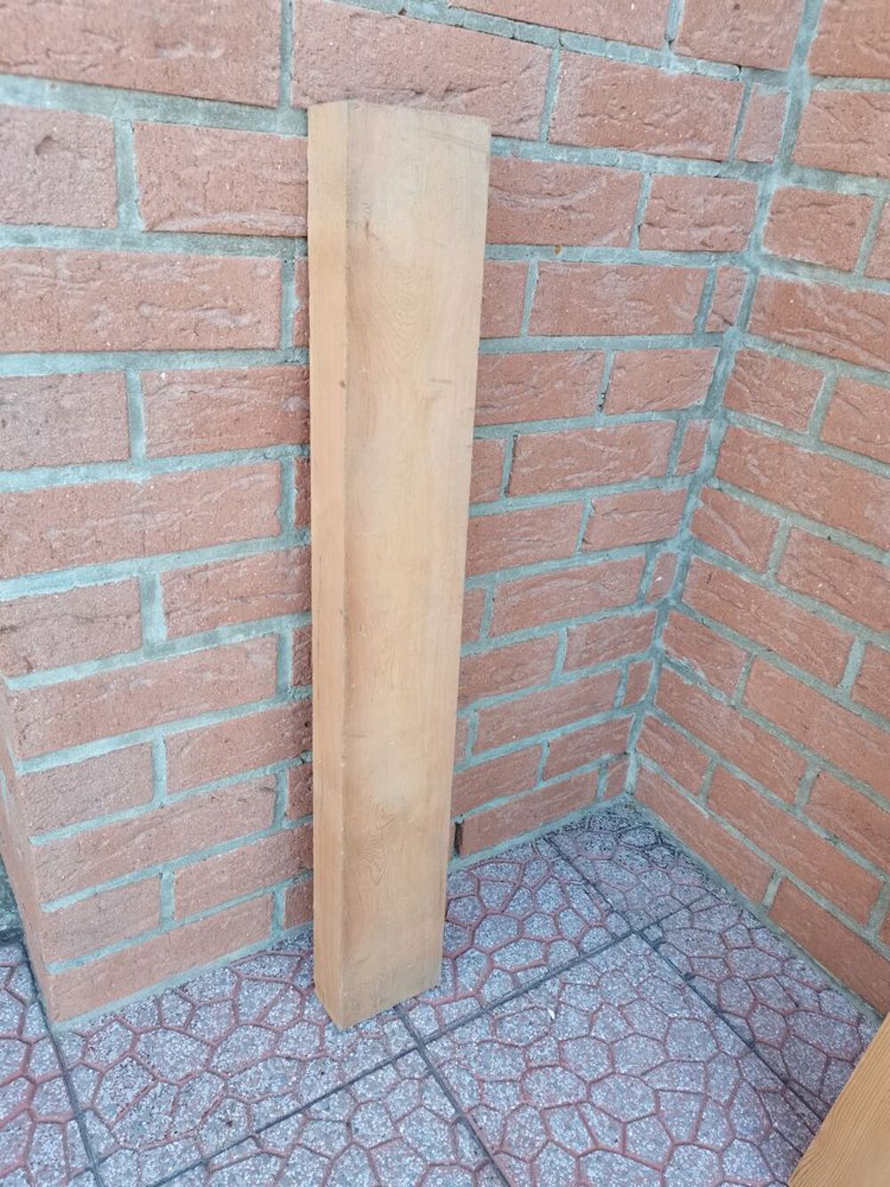 Planches en sapin rabot&eacute;s
Bricolage