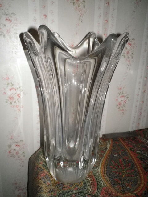Grand vase cristal de Baccarat 100 Les Abrets (38)