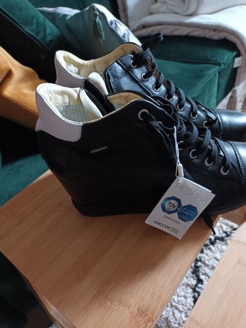 Chaussures Geox femme P.39 neuves avec tiquette 70 Chambray-ls-Tours (37)