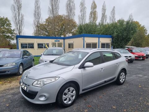 Annonce voiture Renault Mgane III Estate 6790 