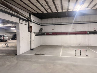  Parking / Garage à vendre 15 m² Paris